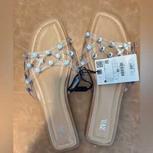 Summer 🌺 NWT ZATS RHINESTONE FLAT SANDAL SIZE